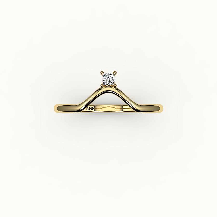 Princess Cut V Diamond Curved Band