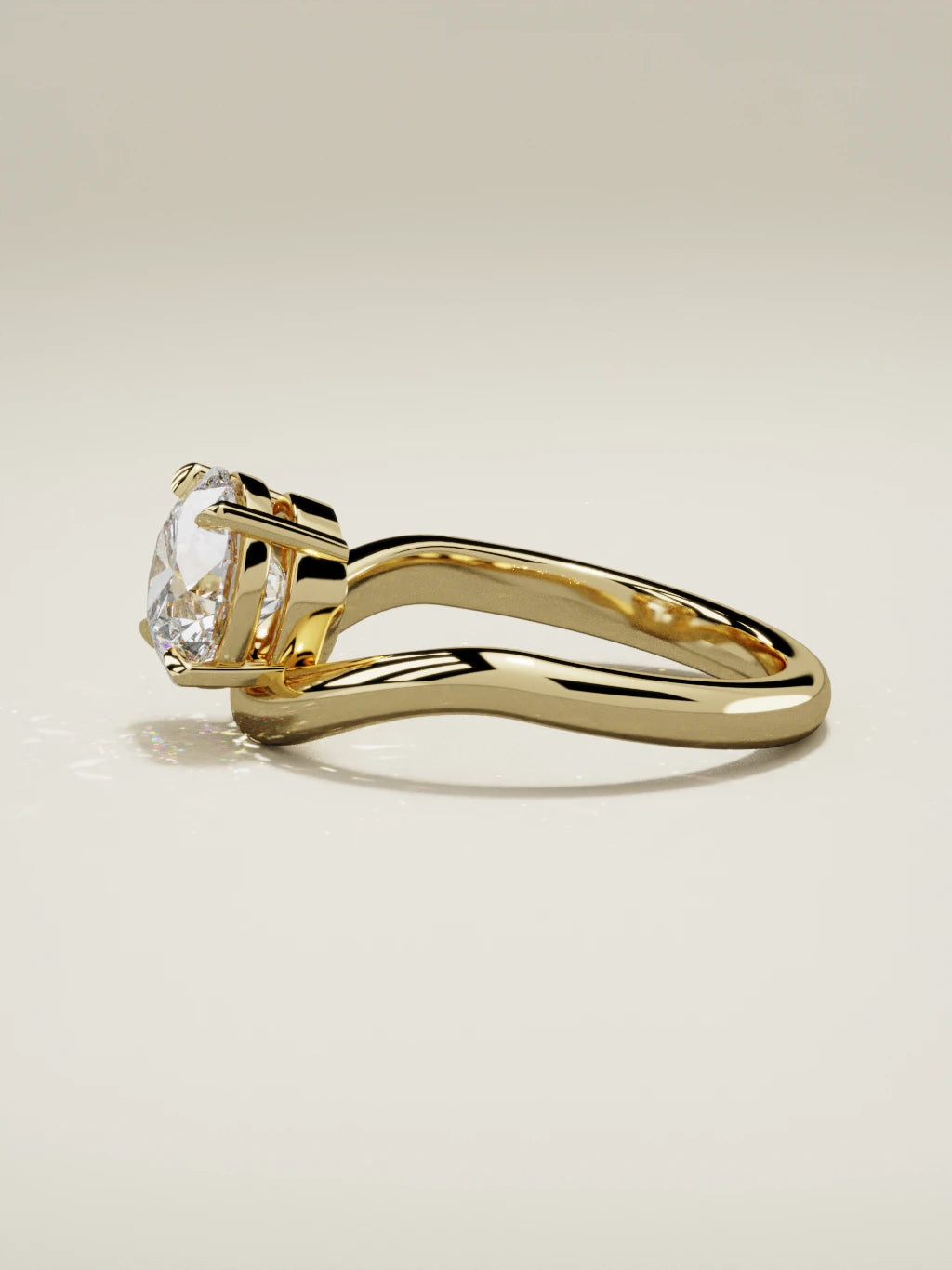 The Arco, solitario con diamante redondo de laboratorio en oro amarillo 14K, vista lateral