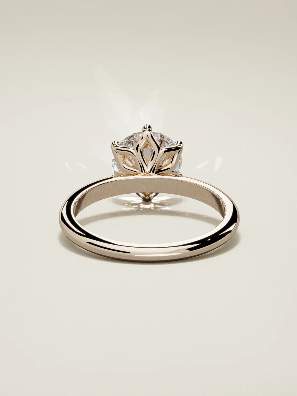 The Dalia, solitario con diamante redondo de laboratorio en oro rosa 14K, vista trasera