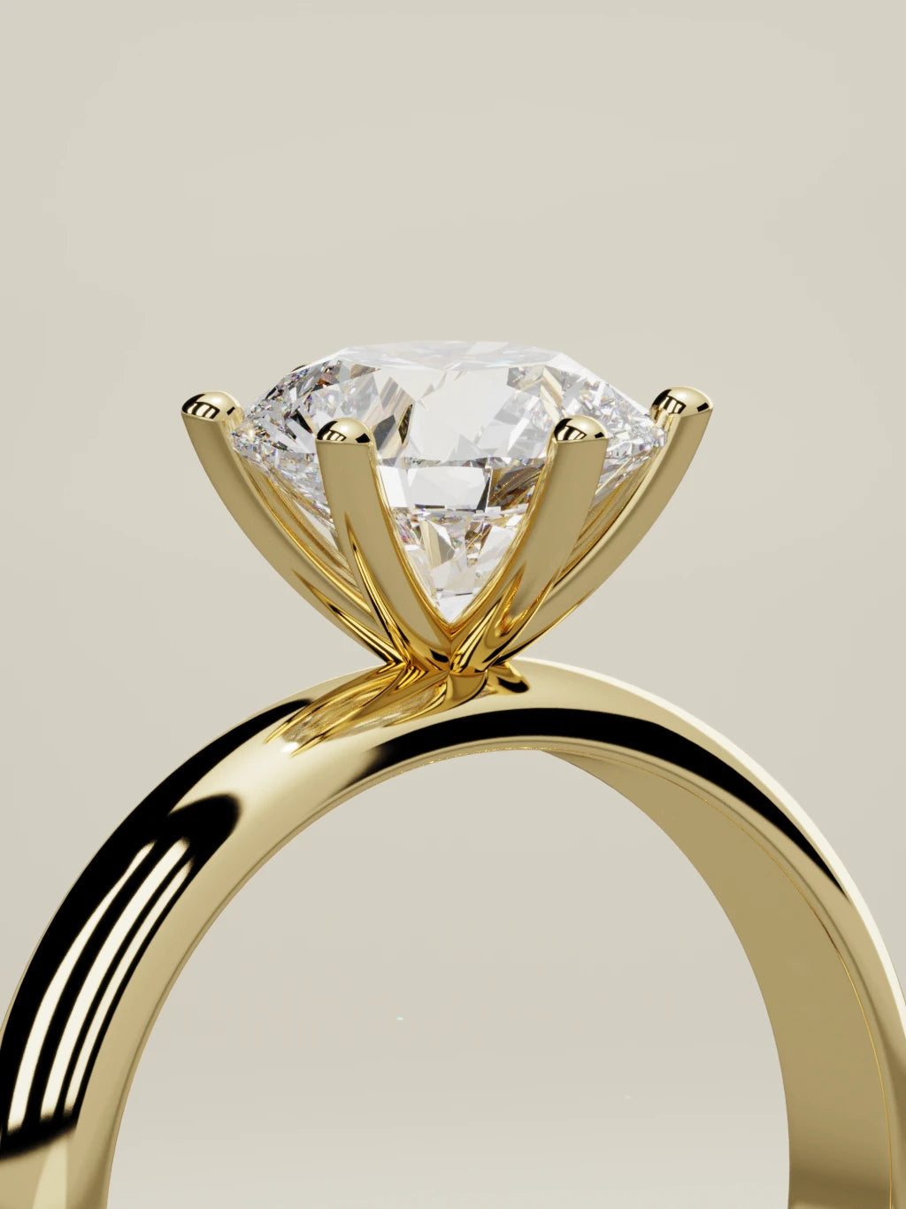 The Fina, solitario con diamante redondo de laboratorio en oro amarillo 14K, de pie, vista de tres cuartos