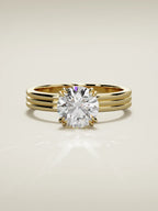 The Lira, solitario con diamante redondo de laboratorio en oro amarillo 14K, vista frontal