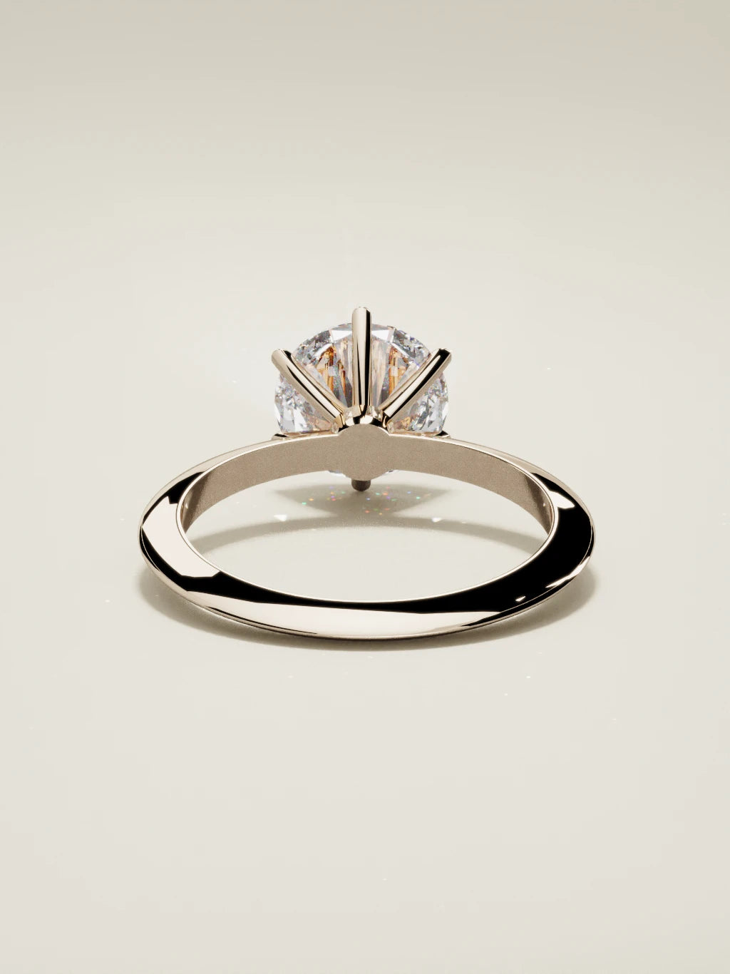 The Prisma, solitario con diamante redondo de laboratorio en oro rosa 14K, vista trasera
