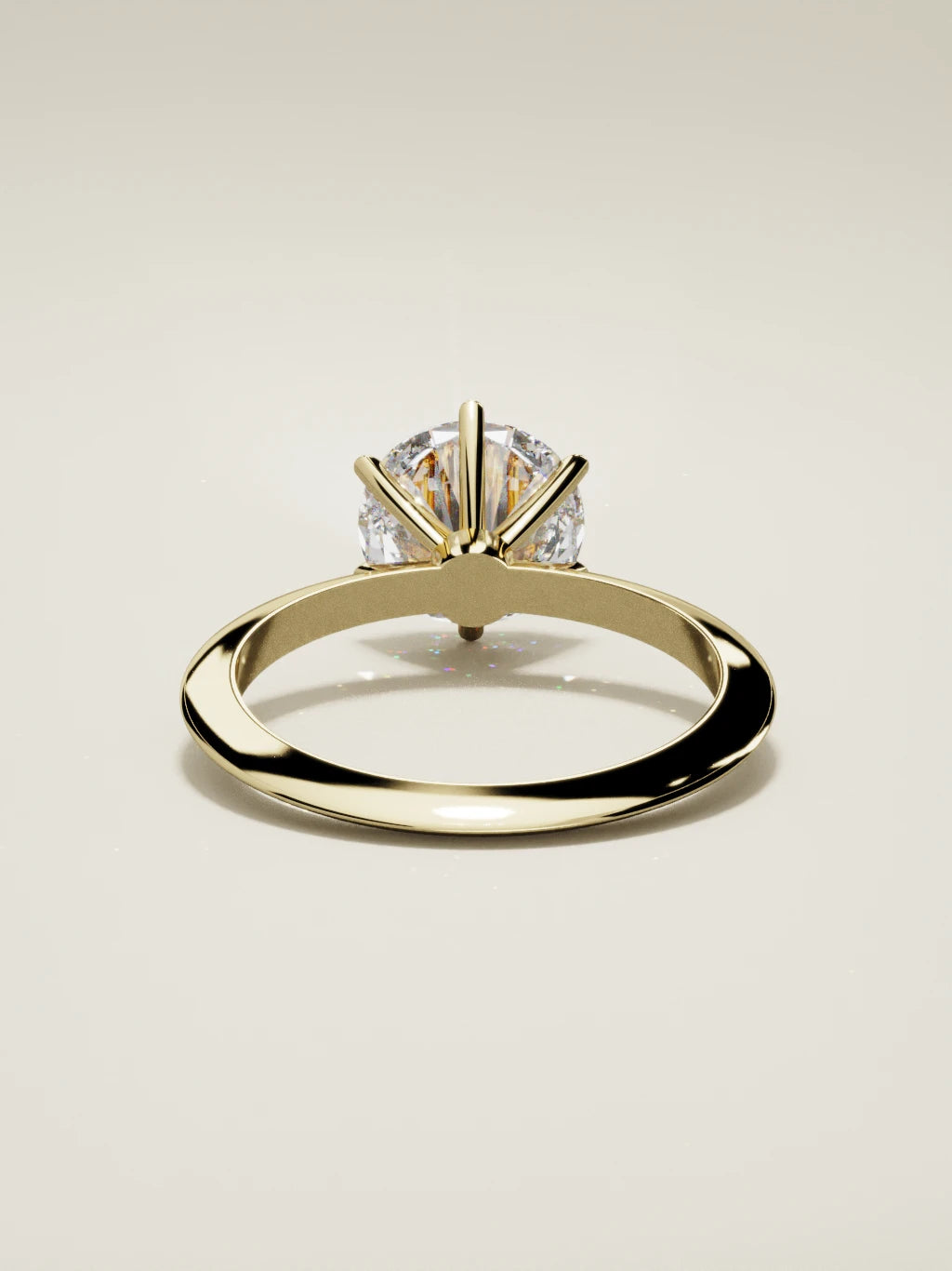 The Prisma, solitario con diamante redondo de laboratorio en oro amarillo 14K, vista trasera