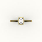 Classic Emerald Cut Bezel Ring Setting