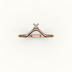 Princess Cut V Diamond Curved Band