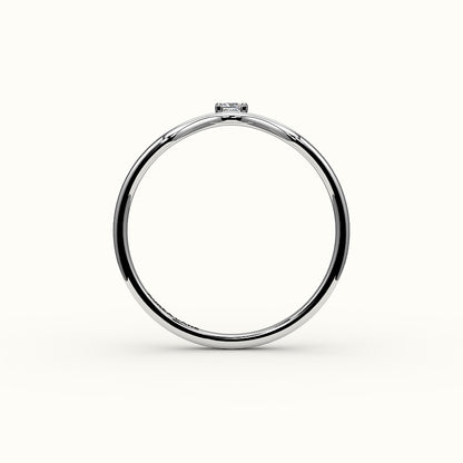 Princess Cut V Diamond Curved Band