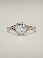 The Luna round lab-grown diamond solitaire in 14K rose gold, 360 turntable video
